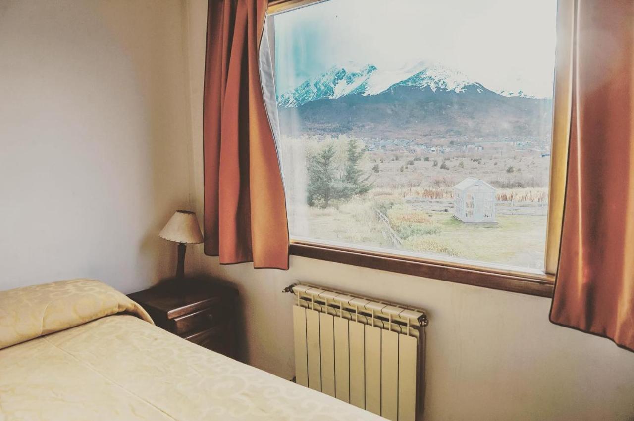 Oikos Hotel Ushuaia Ngoại thất bức ảnh