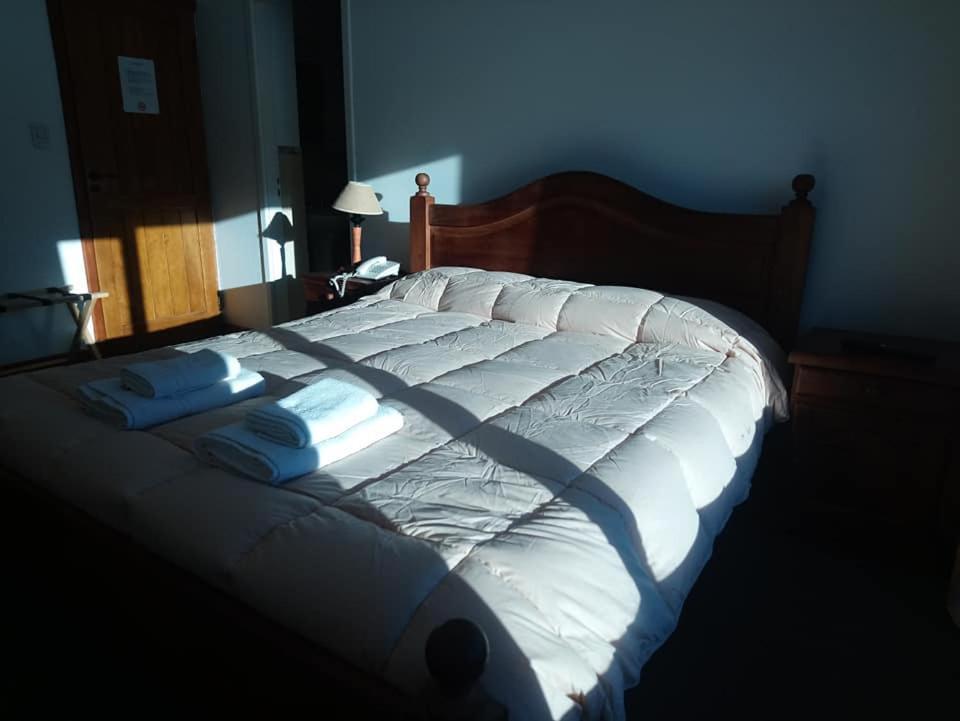Oikos Hotel Ushuaia Ngoại thất bức ảnh