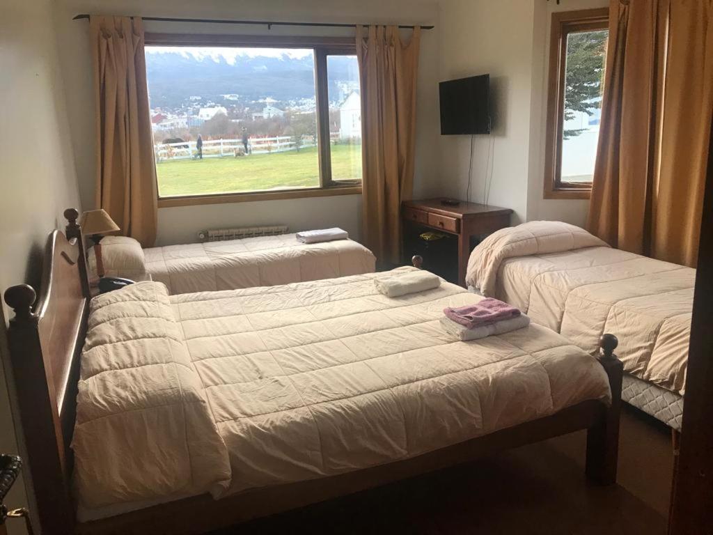 Oikos Hotel Ushuaia Ngoại thất bức ảnh